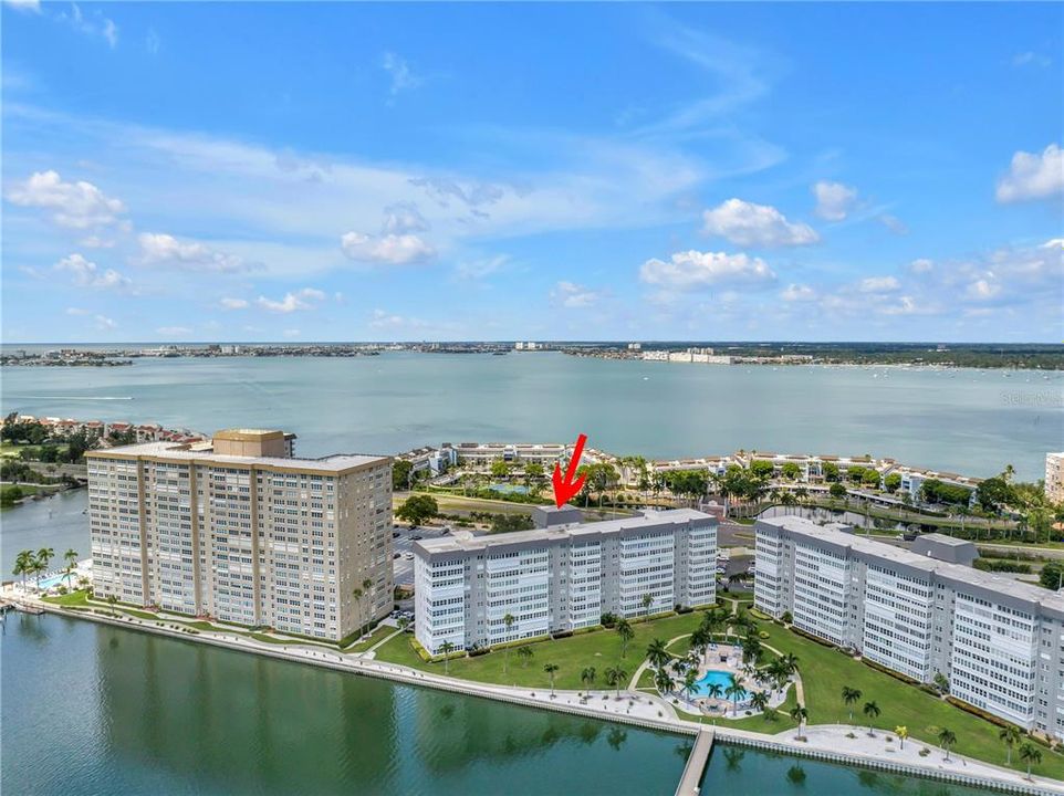 На продажу: $374,900 (2 спален, 2 ванн, 1760 Квадратных фут)