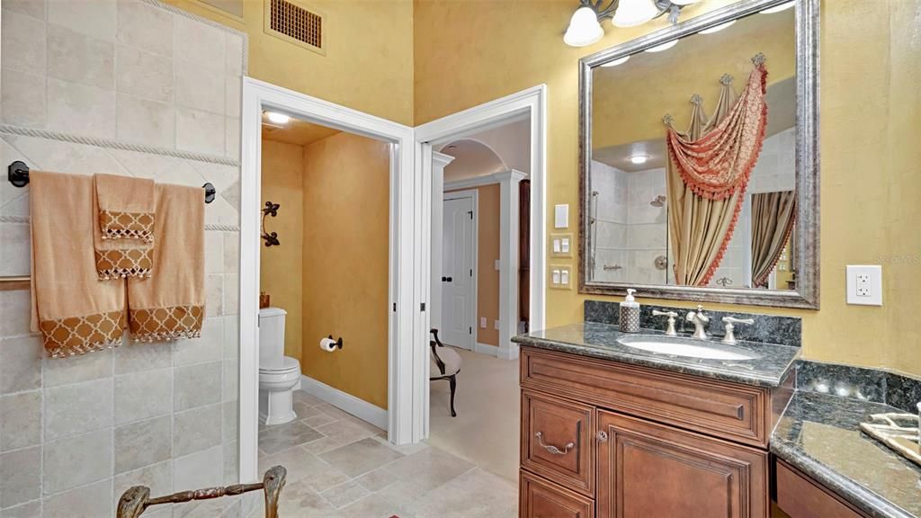For Sale: $950,000 (3 beds, 2 baths, 1957 Square Feet)
