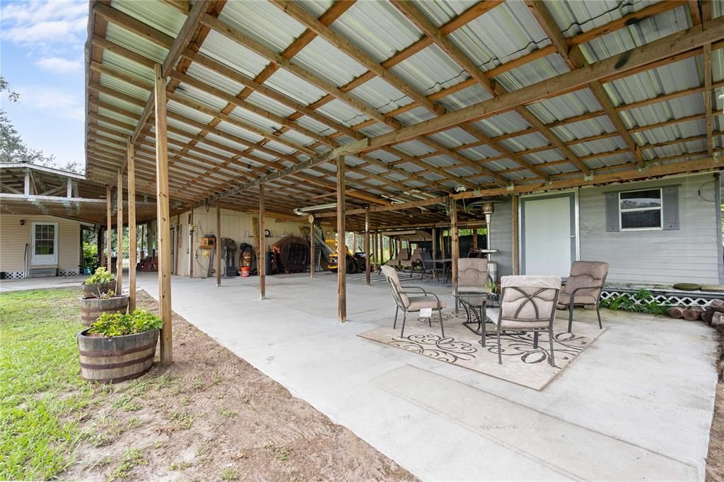 For Sale: $499,000 (2 beds, 1 baths, 1020 Square Feet)