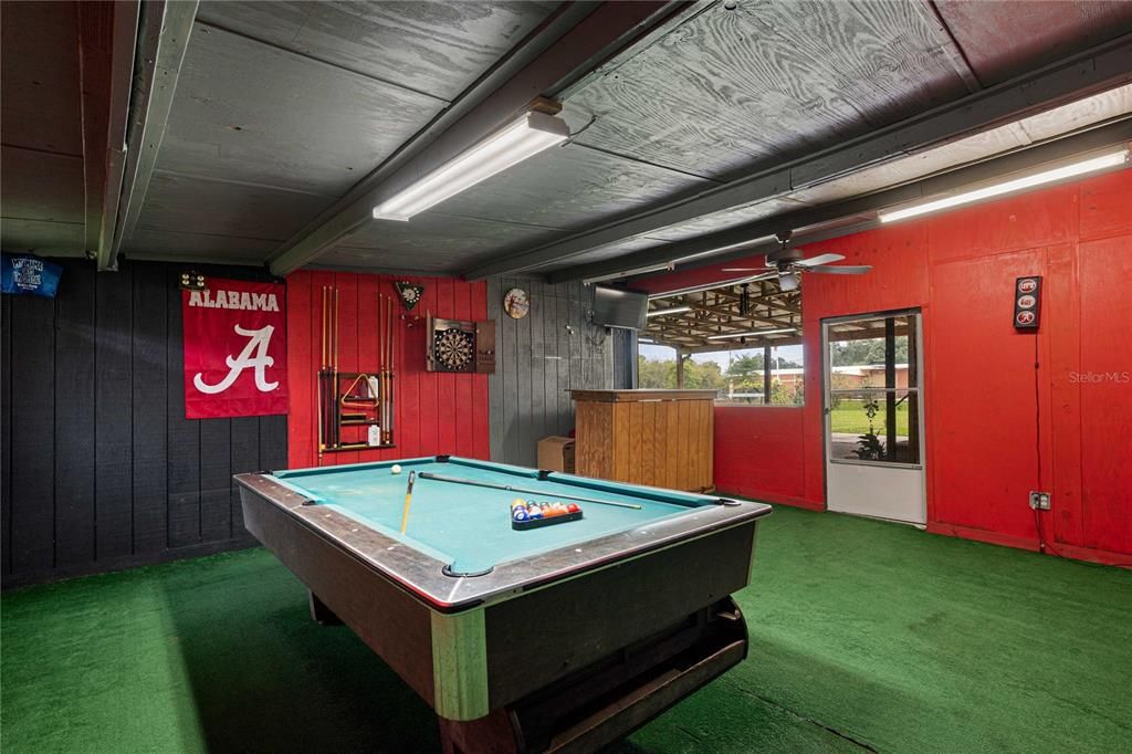 For Sale: $499,000 (2 beds, 1 baths, 1020 Square Feet)