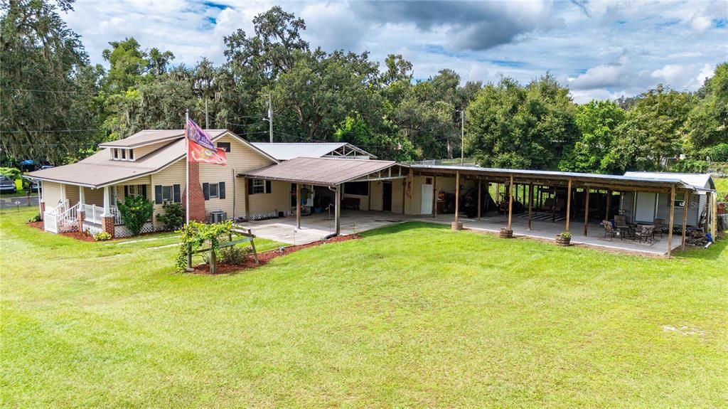 For Sale: $499,000 (2 beds, 1 baths, 1020 Square Feet)