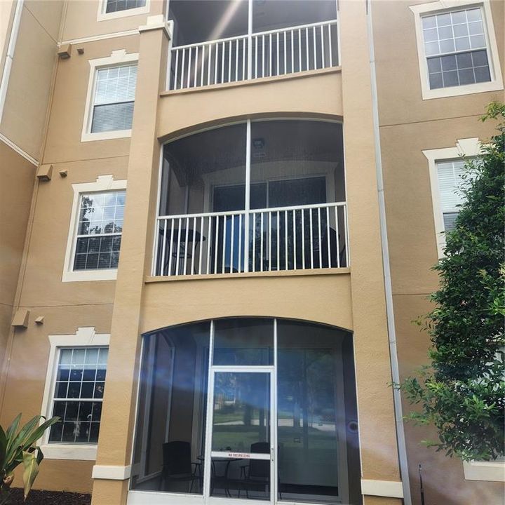 En Venta: $275,000 (2 camas, 2 baños, 1081 Pies cuadrados)