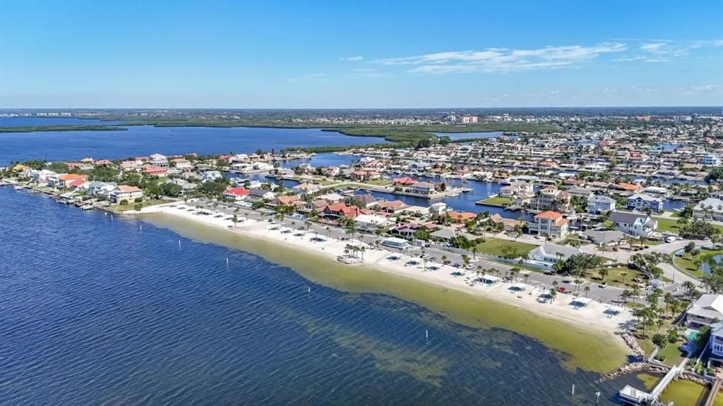 For Rent: $1,995 (2 beds, 2 baths, 1542 Square Feet)