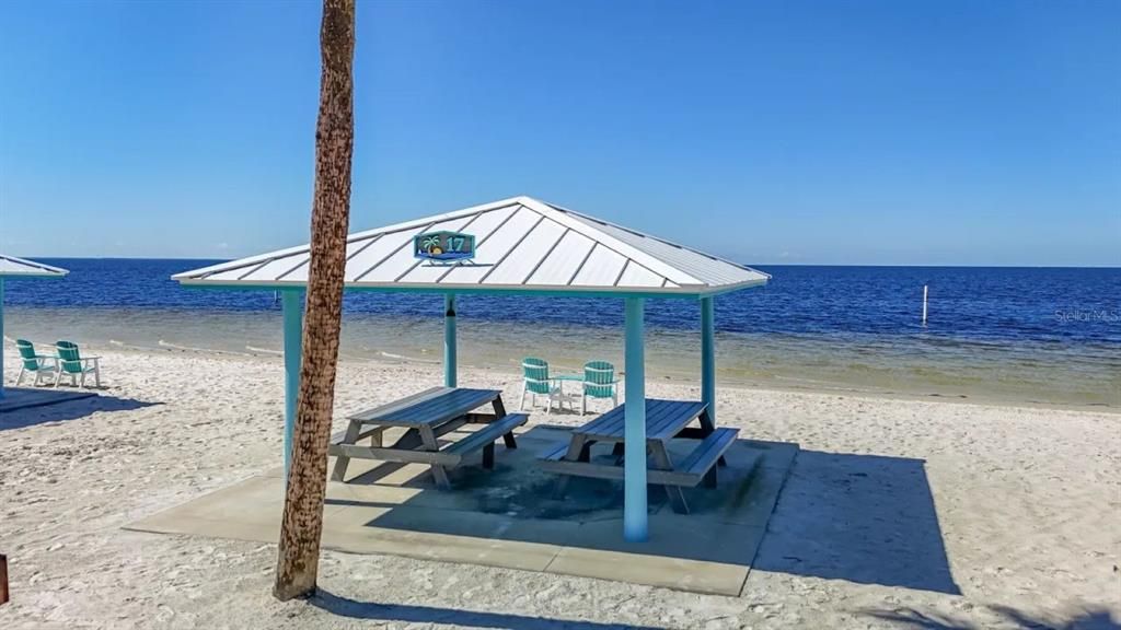 For Rent: $1,995 (2 beds, 2 baths, 1542 Square Feet)
