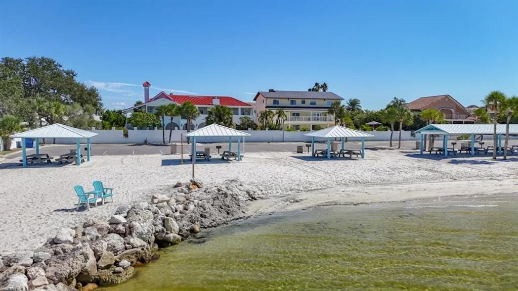 For Rent: $1,995 (2 beds, 2 baths, 1542 Square Feet)