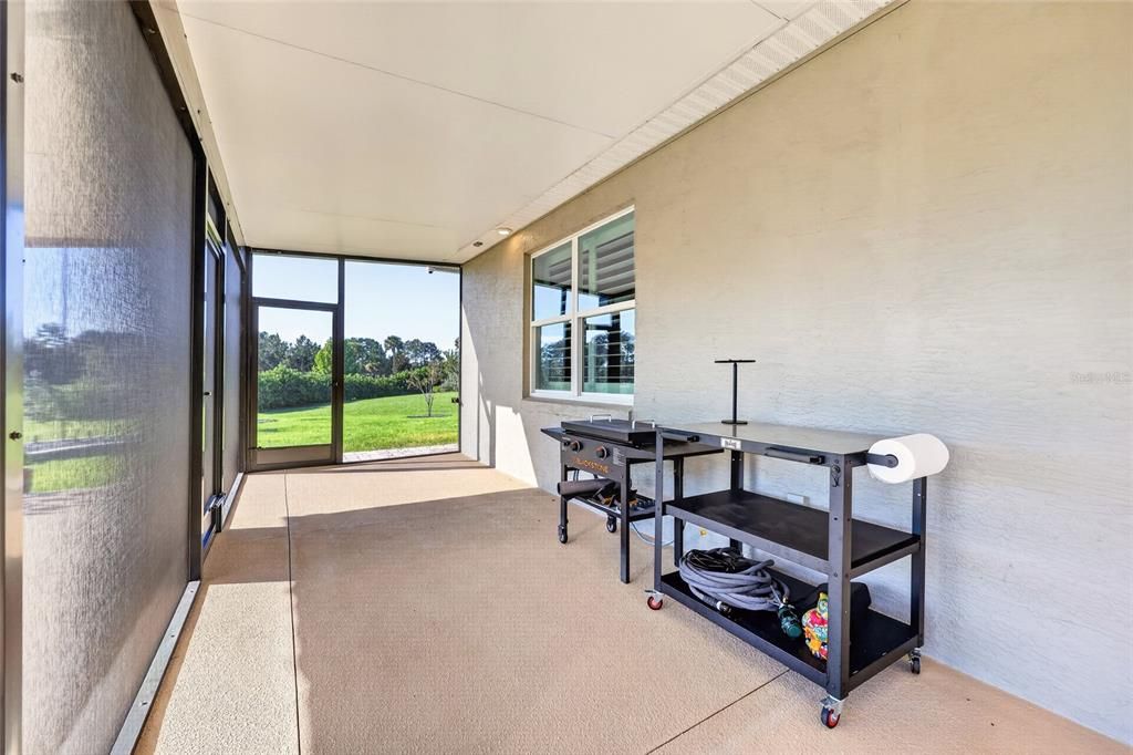 For Sale: $447,400 (2 beds, 2 baths, 2118 Square Feet)