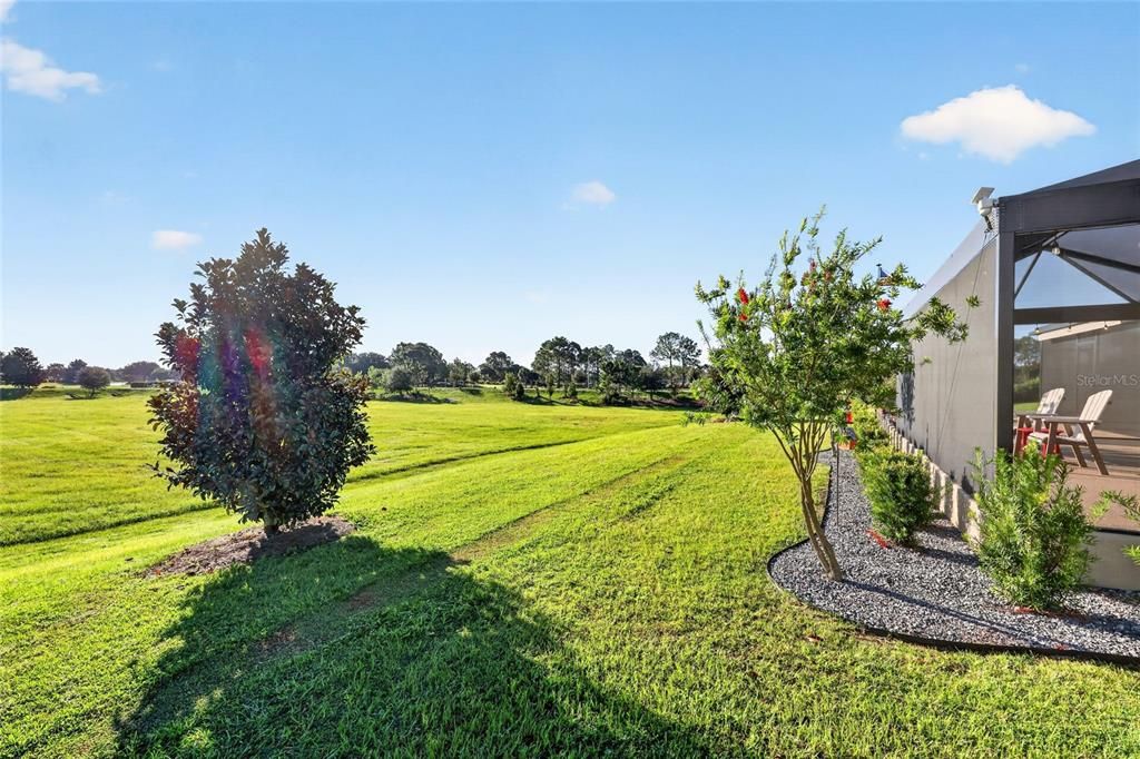 For Sale: $447,400 (2 beds, 2 baths, 2118 Square Feet)
