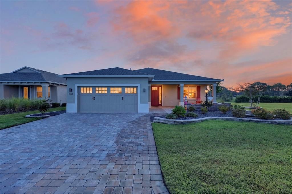 For Sale: $447,400 (2 beds, 2 baths, 2118 Square Feet)