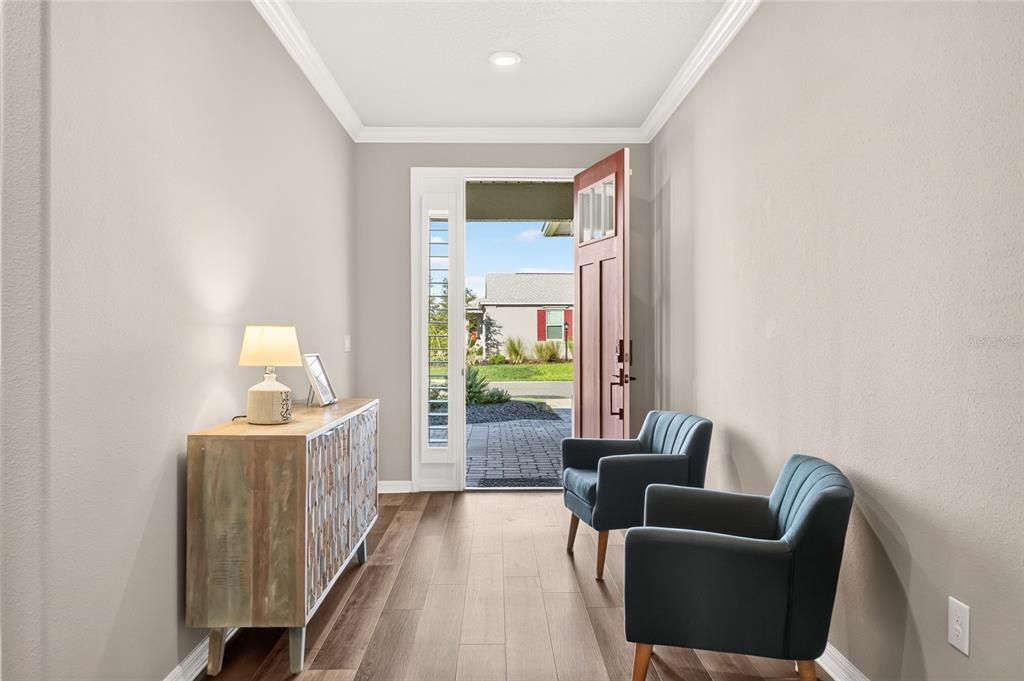 For Sale: $447,400 (2 beds, 2 baths, 2118 Square Feet)