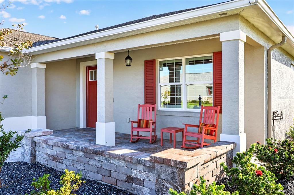 For Sale: $447,400 (2 beds, 2 baths, 2118 Square Feet)