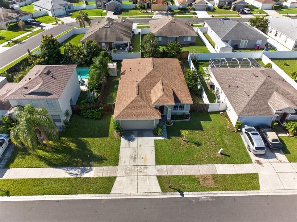 En Venta: $329,900 (3 camas, 2 baños, 1734 Pies cuadrados)