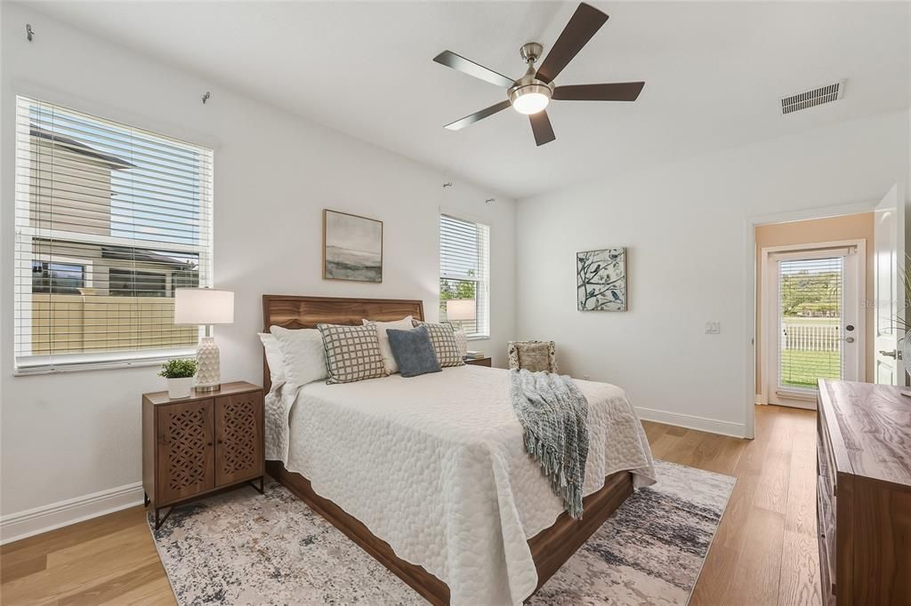 For Sale: $679,000 (5 beds, 5 baths, 3814 Square Feet)