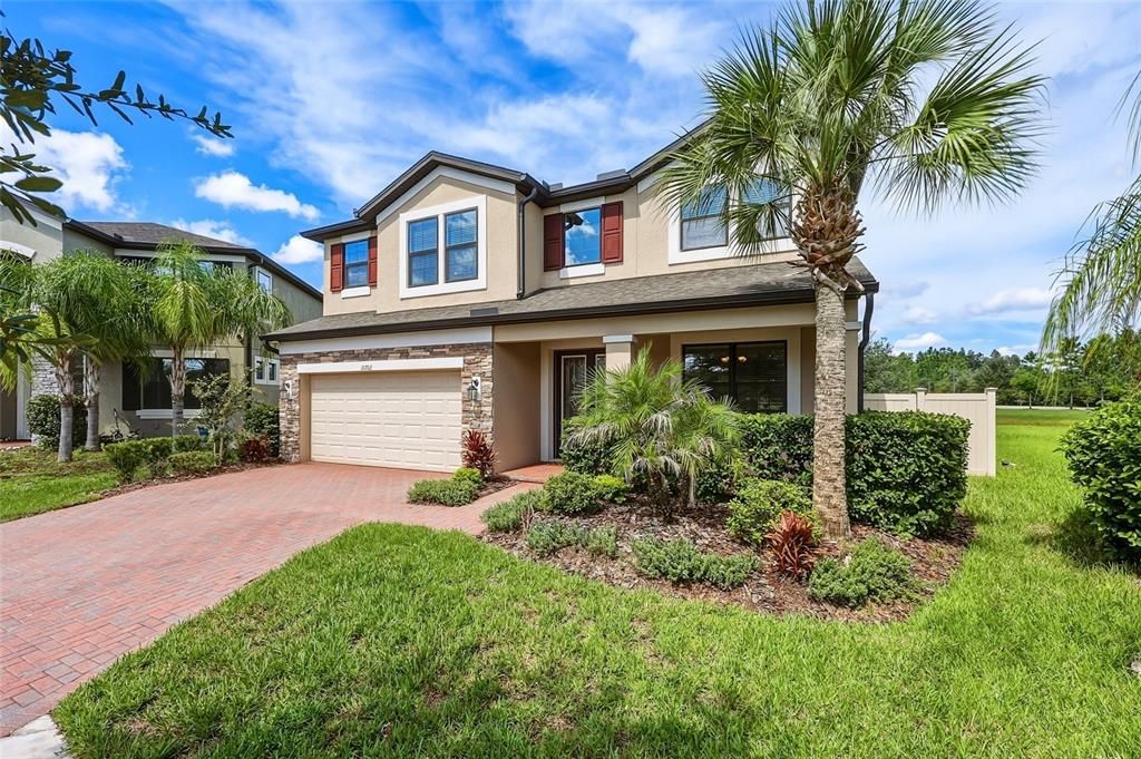 For Sale: $679,000 (5 beds, 5 baths, 3814 Square Feet)