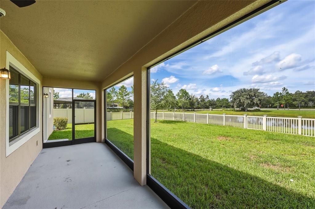 For Sale: $679,000 (5 beds, 5 baths, 3814 Square Feet)