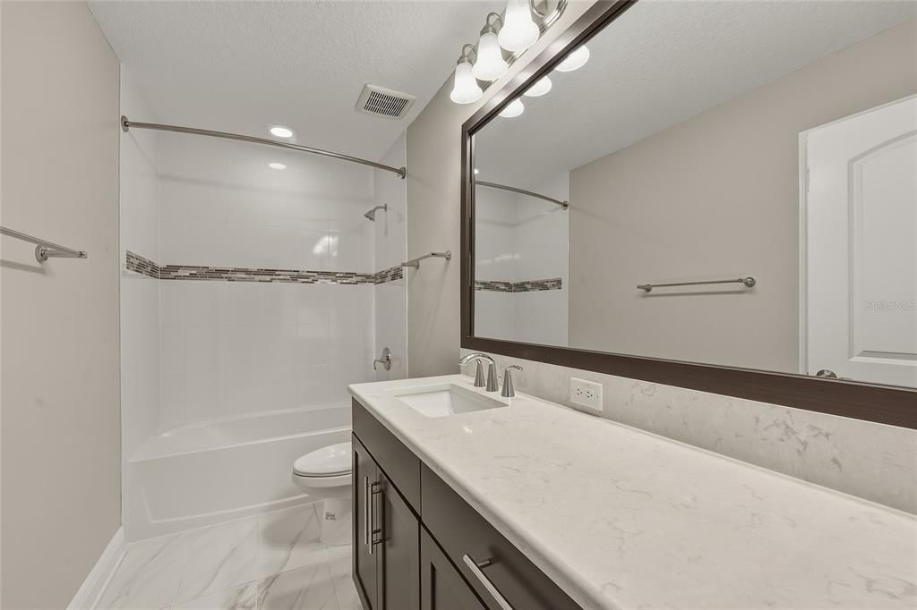 For Sale: $679,000 (5 beds, 5 baths, 3814 Square Feet)