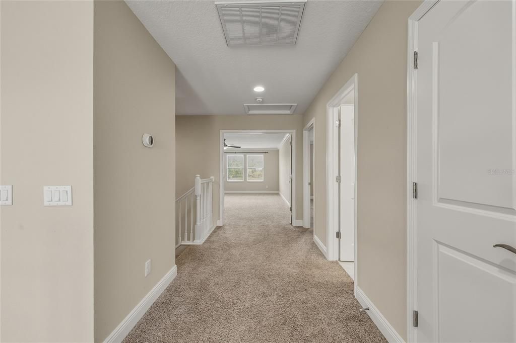 For Sale: $679,000 (5 beds, 5 baths, 3814 Square Feet)