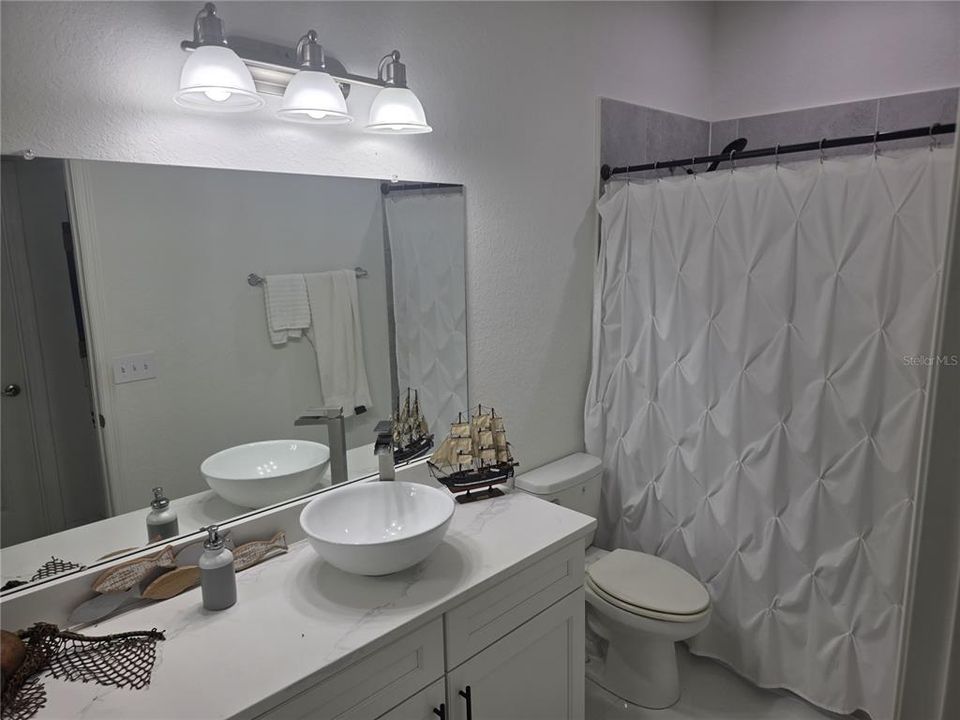 В аренду: $3,100 (4 спален, 3 ванн, 2835 Квадратных фут)