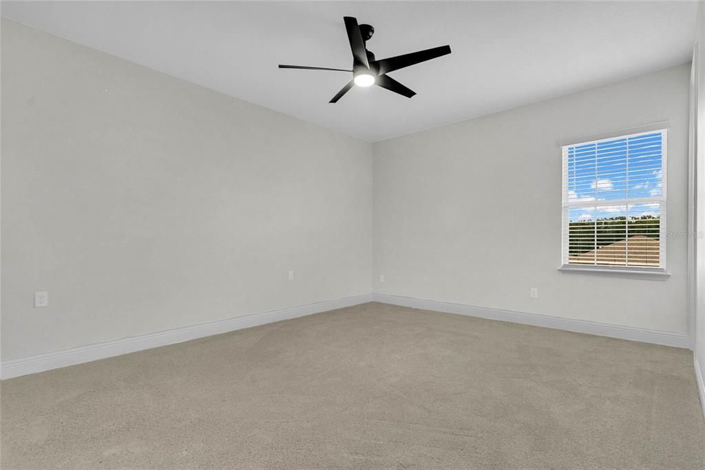 For Rent: $3,900 (5 beds, 3 baths, 3167 Square Feet)