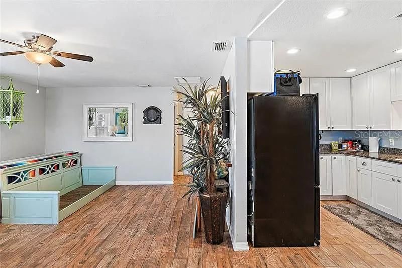 В аренду: $2,800 (3 спален, 2 ванн, 1389 Квадратных фут)