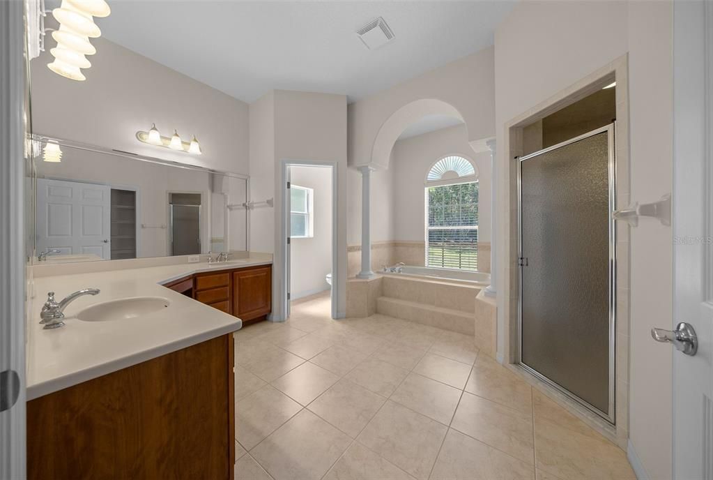 For Sale: $625,000 (4 beds, 2 baths, 2818 Square Feet)