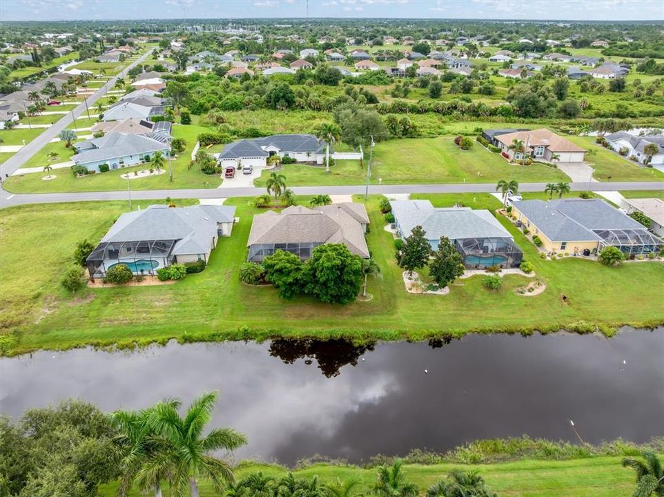 En Venta: $559,000 (3 camas, 2 baños, 2186 Pies cuadrados)