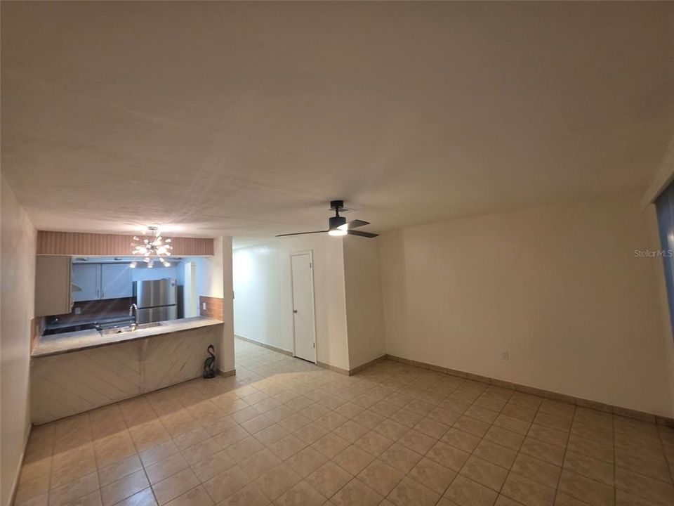 В аренду: $1,600 (2 спален, 2 ванн, 1120 Квадратных фут)
