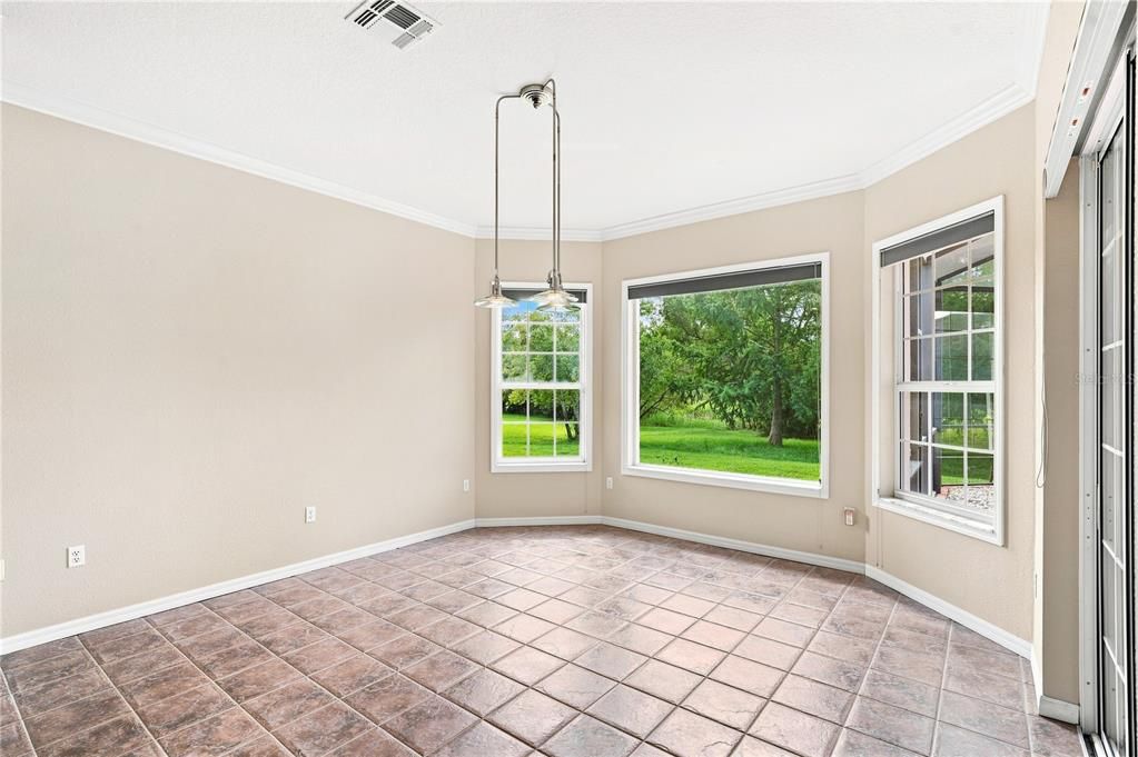 For Sale: $475,000 (3 beds, 2 baths, 2935 Square Feet)
