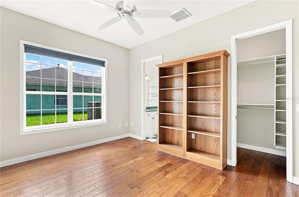 For Sale: $475,000 (3 beds, 2 baths, 2935 Square Feet)