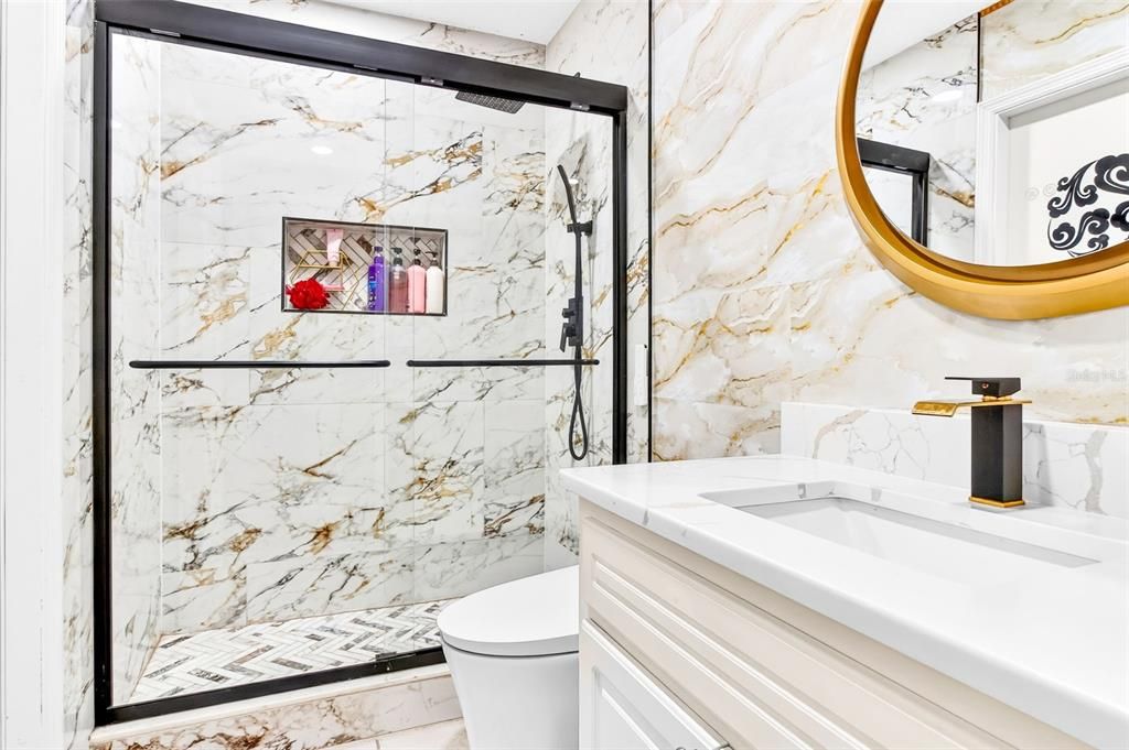 На продажу: $355,000 (3 спален, 2 ванн, 1876 Квадратных фут)