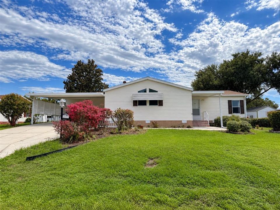 For Sale: $219,900 (3 beds, 2 baths, 1716 Square Feet)