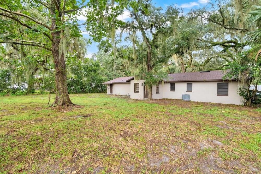 For Sale: $279,987 (3 beds, 2 baths, 1420 Square Feet)