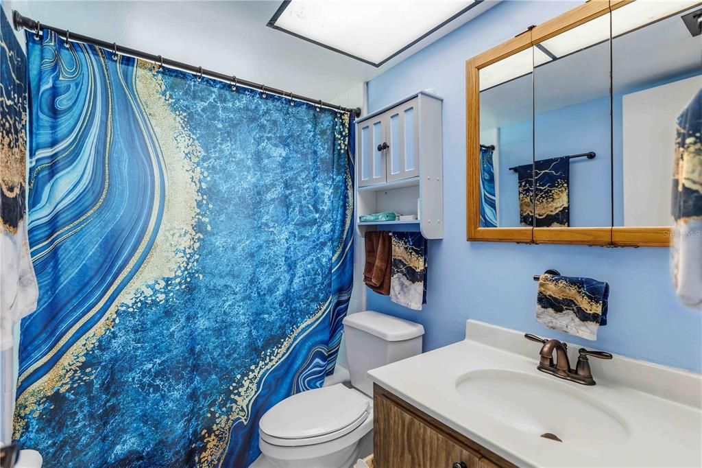 For Sale: $499,900 (3 beds, 2 baths, 1420 Square Feet)