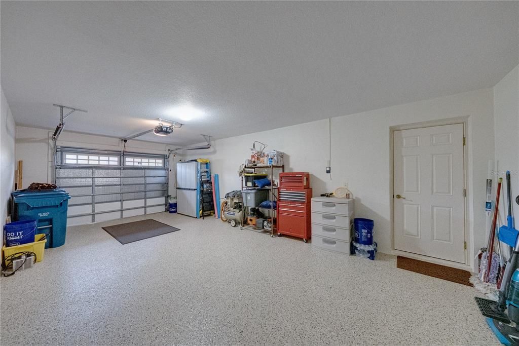 For Sale: $225,000 (2 beds, 2 baths, 1160 Square Feet)