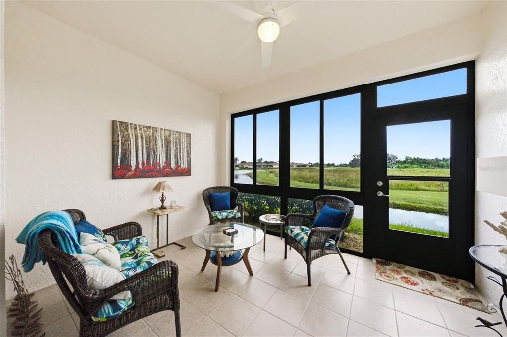 For Sale: $225,000 (2 beds, 2 baths, 1160 Square Feet)