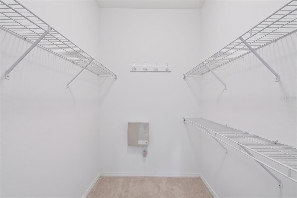 En Venta: $364,500 (3 camas, 2 baños, 1833 Pies cuadrados)