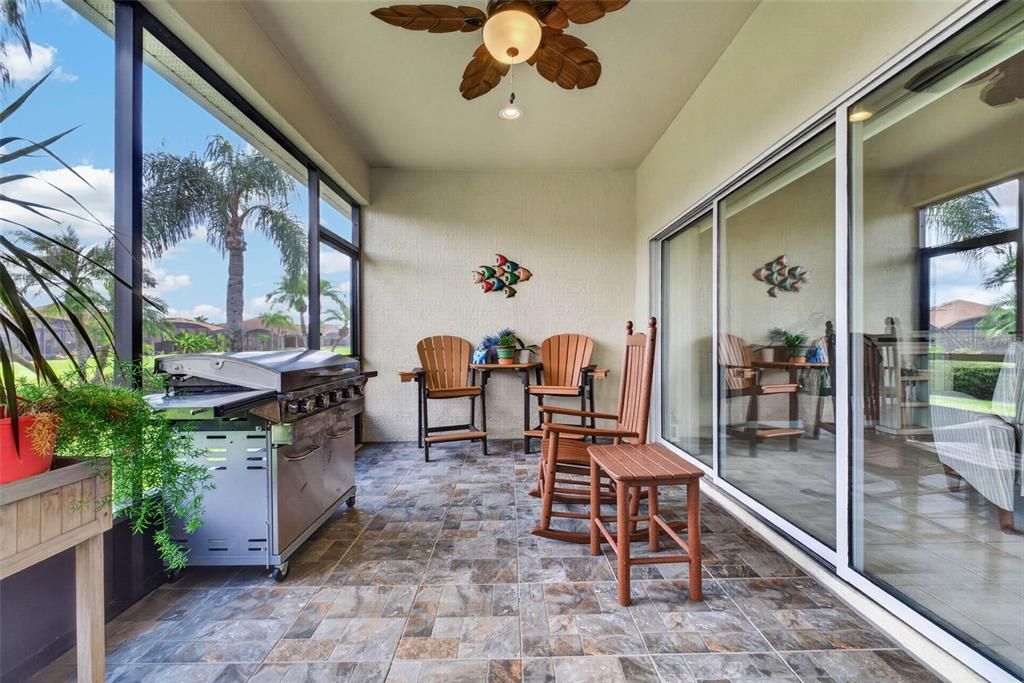 En Venta: $364,500 (3 camas, 2 baños, 1833 Pies cuadrados)