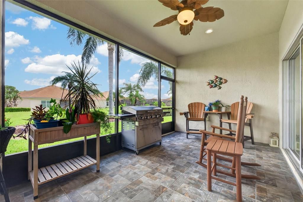 En Venta: $364,500 (3 camas, 2 baños, 1833 Pies cuadrados)