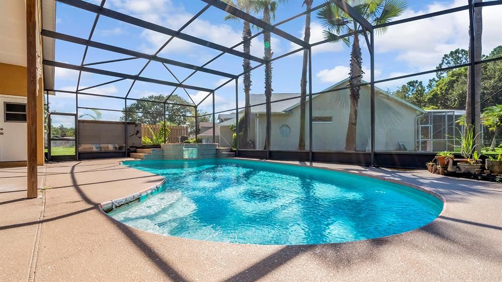 En Venta: $470,000 (4 camas, 2 baños, 2272 Pies cuadrados)