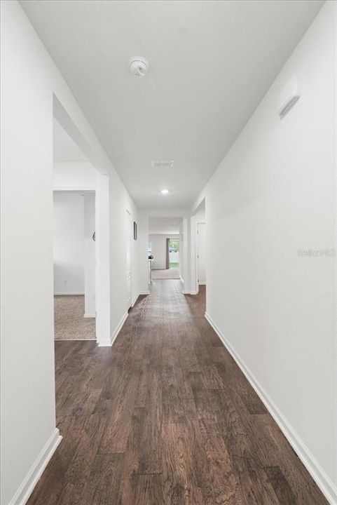 For Sale: $325,000 (4 beds, 2 baths, 1862 Square Feet)