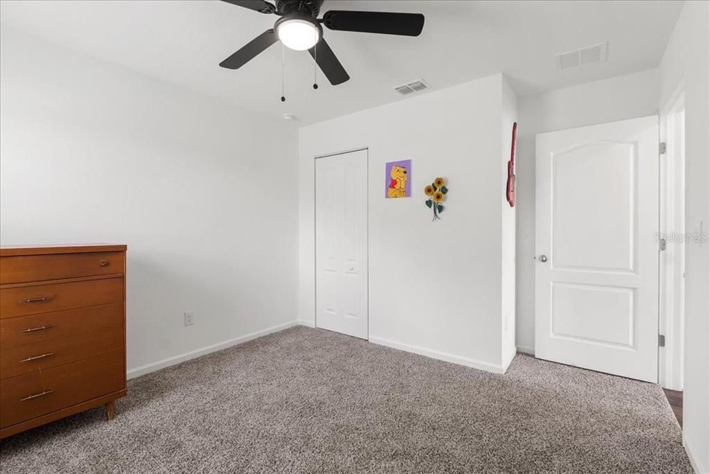 For Sale: $325,000 (4 beds, 2 baths, 1862 Square Feet)