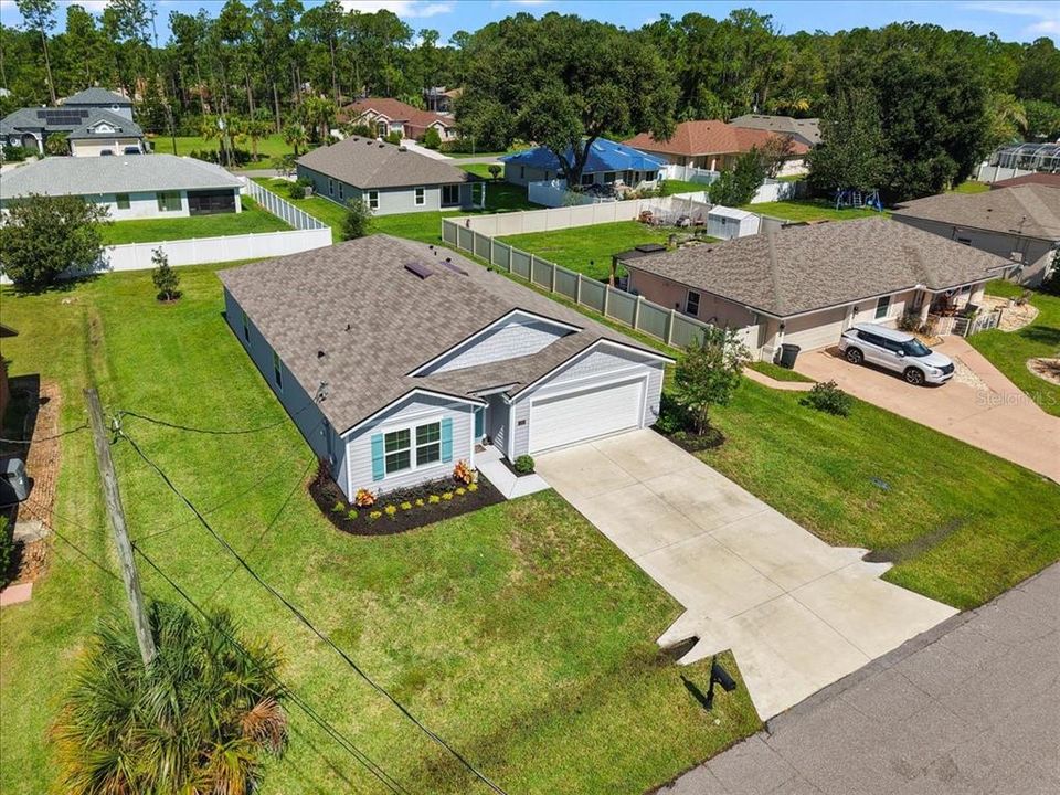 For Sale: $325,000 (4 beds, 2 baths, 1862 Square Feet)