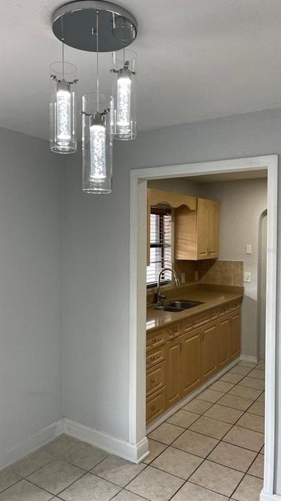 En Venta: $379,999 (3 camas, 2 baños, 1251 Pies cuadrados)