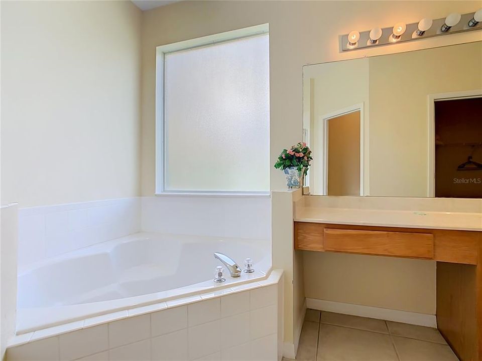 En Venta: $510,000 (7 camas, 5 baños, 3123 Pies cuadrados)