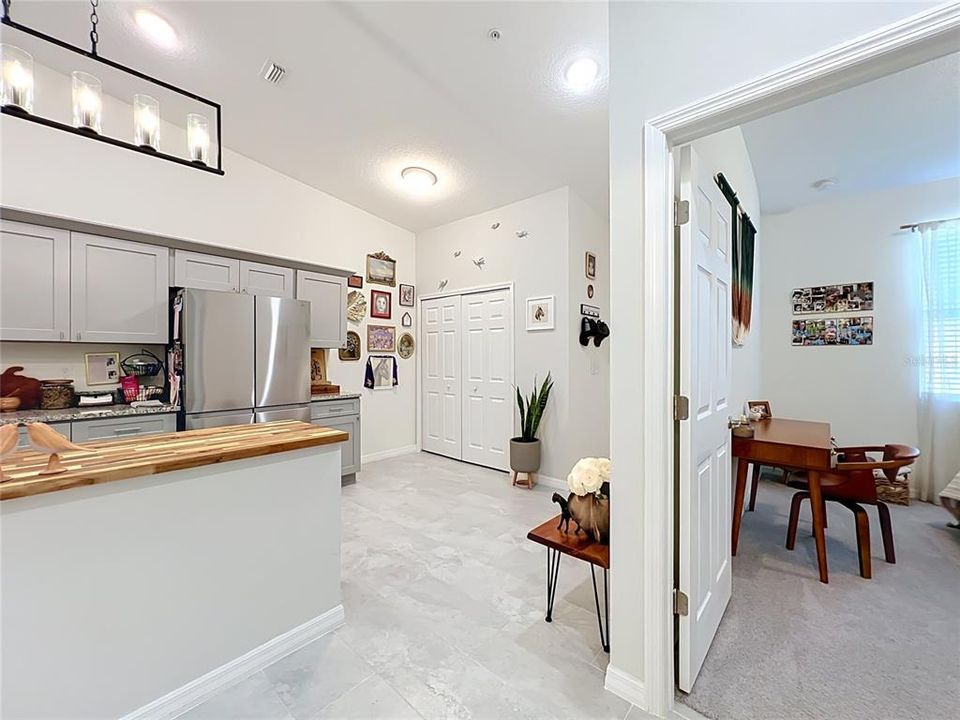 For Sale: $309,900 (2 beds, 2 baths, 1350 Square Feet)