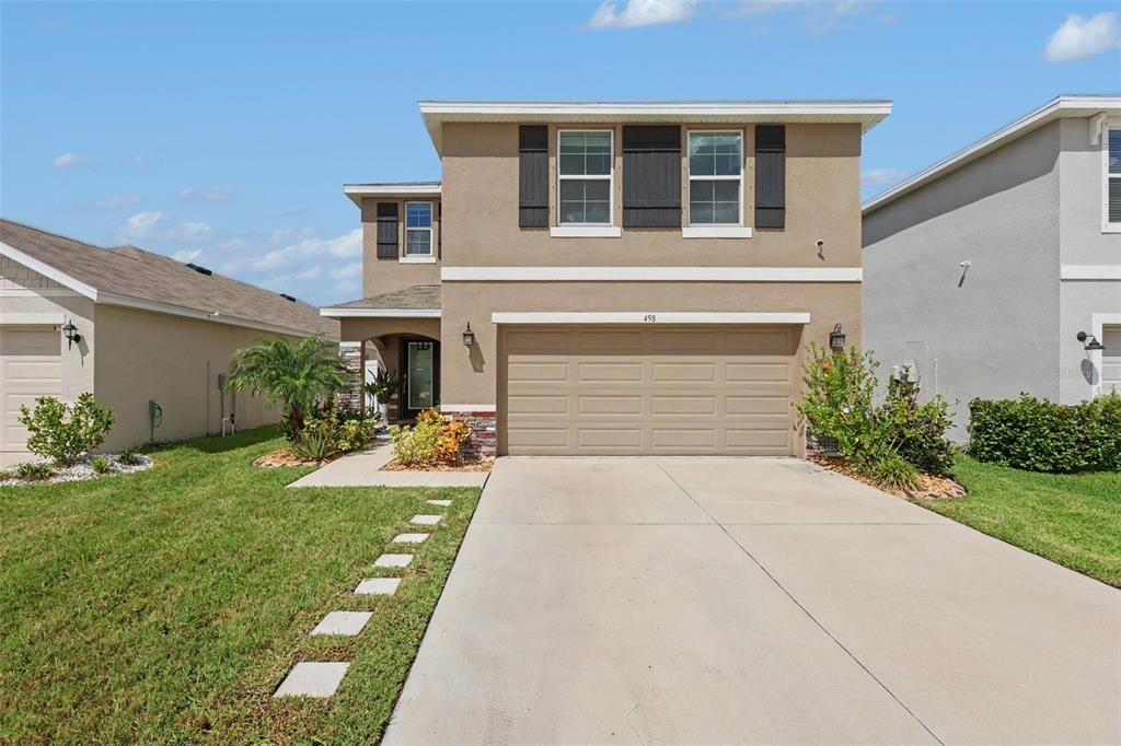 For Sale: $340,000 (4 beds, 2 baths, 2328 Square Feet)
