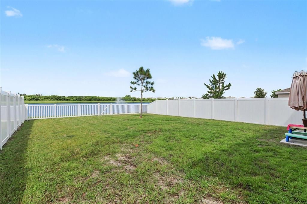 For Sale: $340,000 (4 beds, 2 baths, 2328 Square Feet)