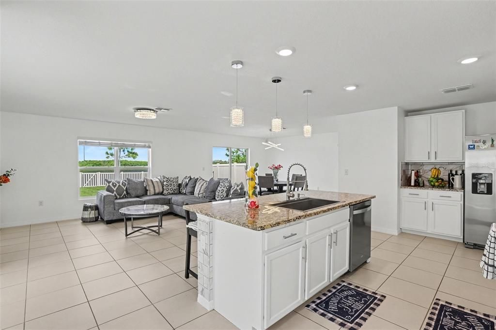 For Sale: $340,000 (4 beds, 2 baths, 2328 Square Feet)