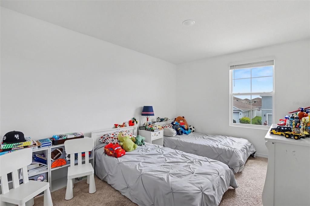 For Sale: $340,000 (4 beds, 2 baths, 2328 Square Feet)