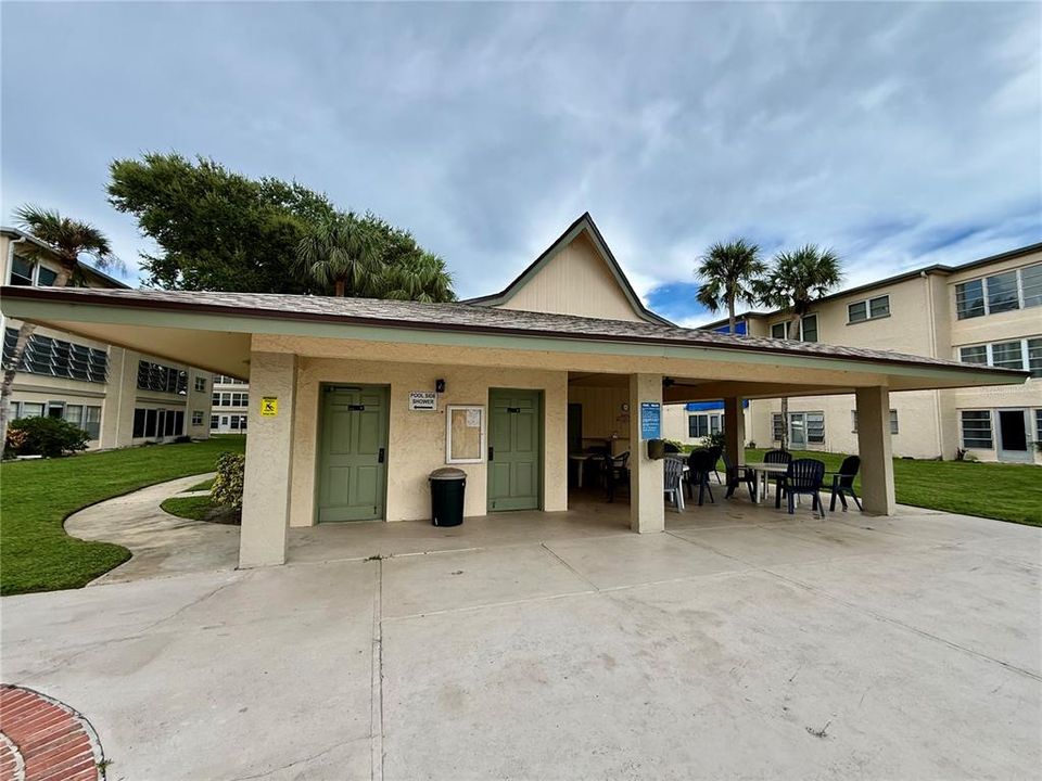 For Rent: $1,450 (1 beds, 1 baths, 770 Square Feet)