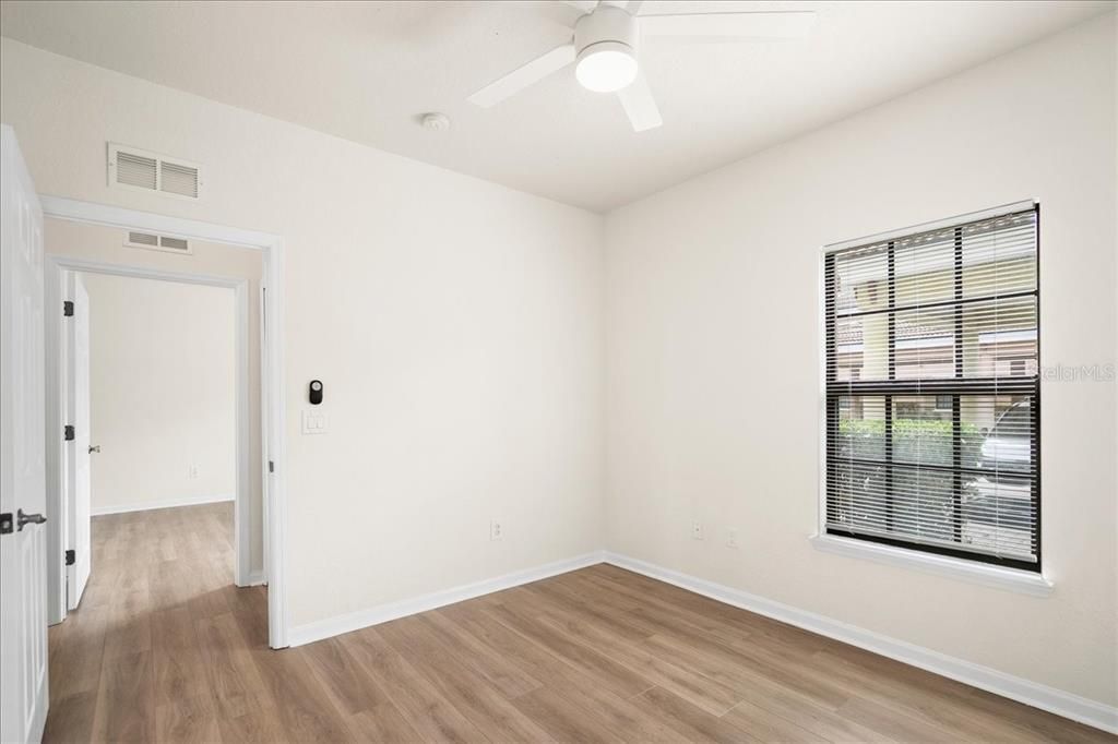 For Sale: $259,900 (3 beds, 2 baths, 1383 Square Feet)